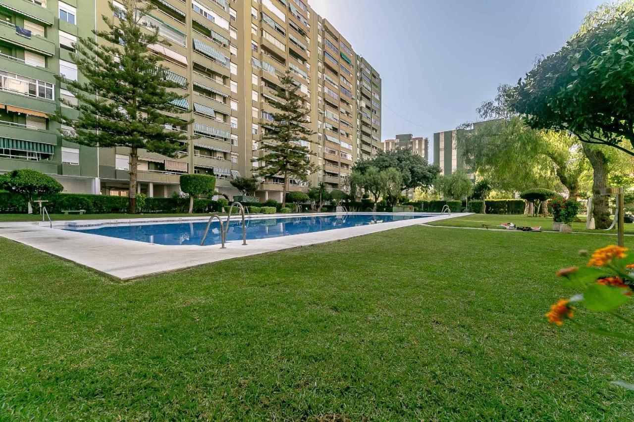 Apartamento Renovado, Tu Escapada De Vacaciones Ideal Fuengirola Dış mekan fotoğraf