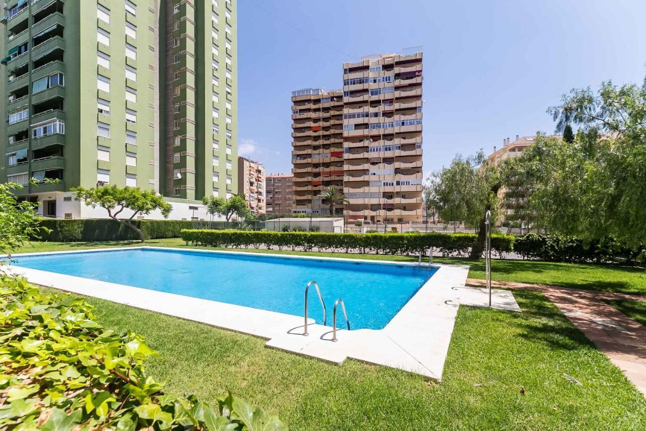 Apartamento Renovado, Tu Escapada De Vacaciones Ideal Fuengirola Dış mekan fotoğraf