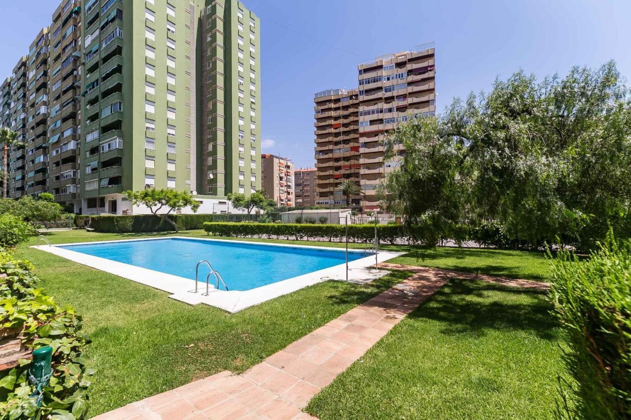 Apartamento Renovado, Tu Escapada De Vacaciones Ideal Fuengirola Dış mekan fotoğraf